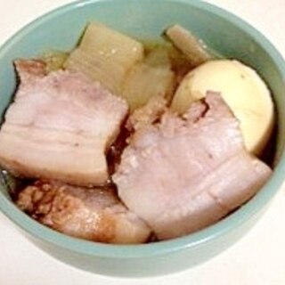 豚かたまり肉煮込み